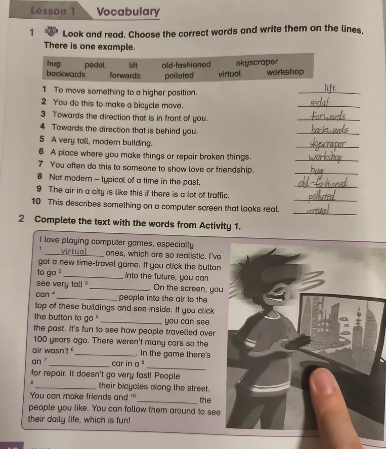 Look and read. Choose the correct words and write them on the lines.