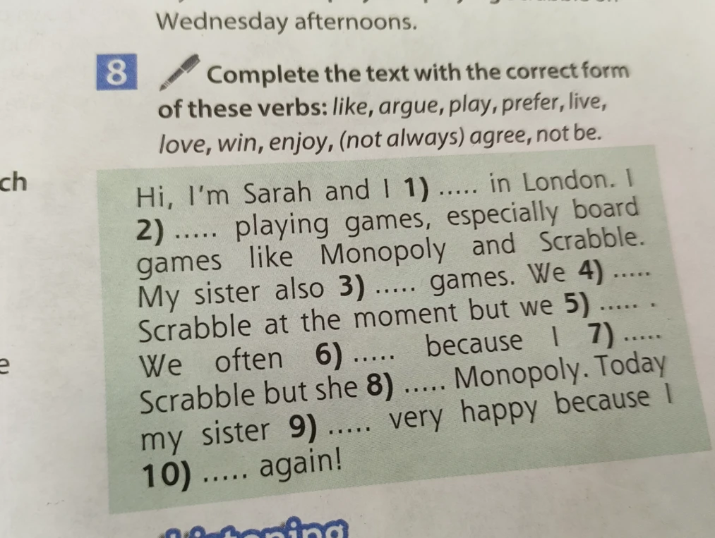 Complete the text with the correct form of these verbs: like, argue, play, prefer, live, love, win, enjoy, (not always) agree, not be.