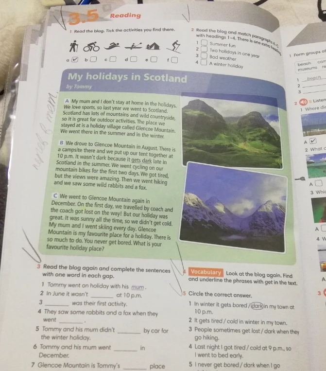 Read the blog. Tick the activities you find there. Read the blog again and complete the sentences with one word in each gap.