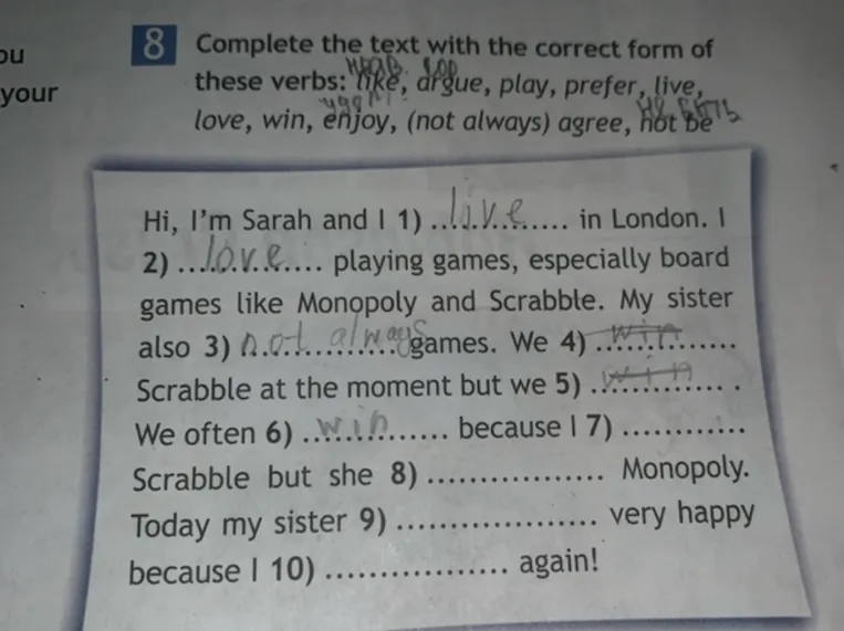 Complete the text with the correct form of these verbs: like, argue, play, prefer, live, love, win, enjoy, (not always) agree, not be
