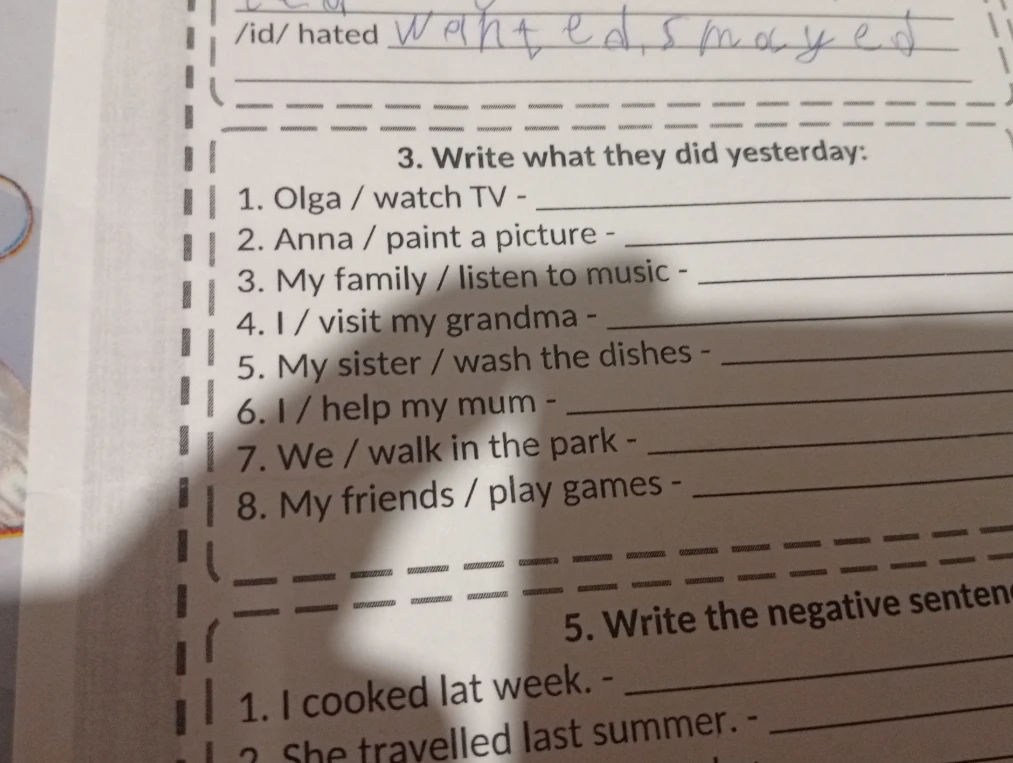 Write what they did yesterday: 1. Olga / watch TV