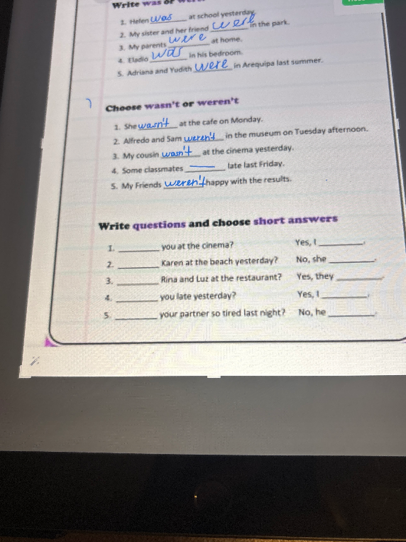 Write questions and choose short answers