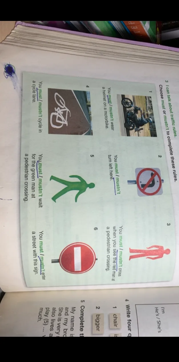 Choose must or mustn't to complete these rules.