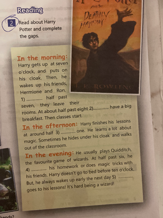 Read about Harry Potter and complete the gaps.