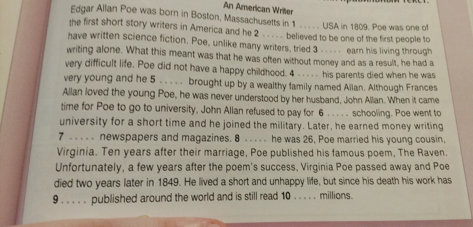 Заполните пропуски в тексте 'An American Writer' про Эдгара Аллана По.