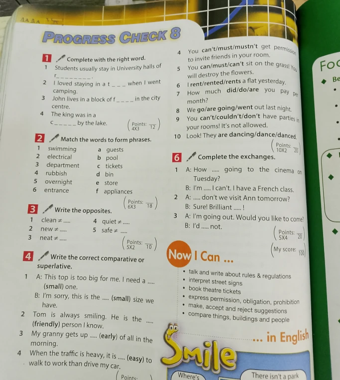 Complete with the right word. Students usually stay in University halls of r________.