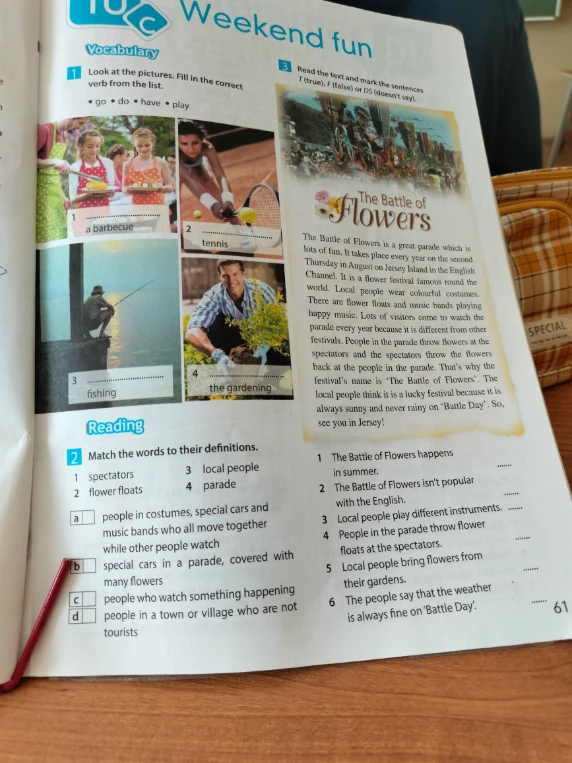 Look at the pictures. Fill in the correct verb from the list.