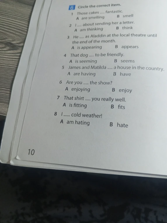 Circle the correct item.