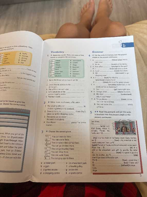 Match the words. Then, use some of the words to complete the sentences.