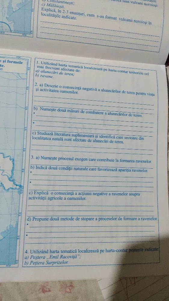 Utilizând harta tematică localizează pe harta-contur teritoriile cel mai frecvent afectate de: a) alunecări de teren; b) ravene.