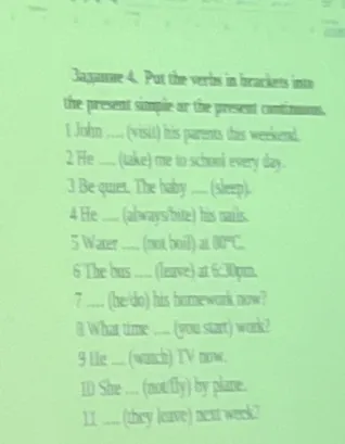 Задание 4. Put the verbs in brackets into the present simple or the present continuous.
