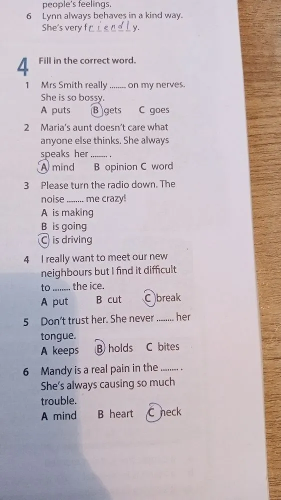 Fill in the correct word.